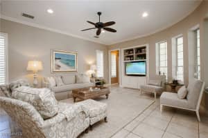 476 1st Avenue, Naples, FL 34102 - MLS#226001787