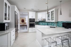 142 Colonade Circle, Naples, FL 34103 - MLS#226001802