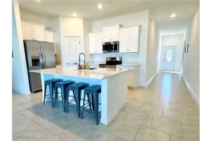 1427 18th Terrace, Cape Coral, FL 33993 - MLS#226001832