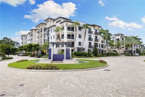 1030 3rd Ave S 417, Naples