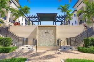 1030 3rd Avenue, Naples, FL 34102 - MLS#226001836