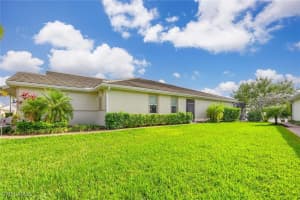 14610 Edgewater Circle, Naples, FL 34114 - MLS#226001861