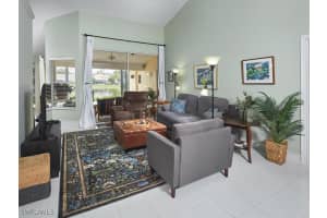 2126 Crown Point, Naples, FL 34112 - MLS#226001879