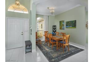 2126 Crown Point, Naples, FL 34112 - MLS#226001879