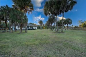 2630 18th Avenue, Naples, FL 34117 - MLS#226001888