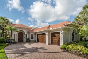 3068 Terramar Dr, Naples