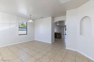 2141 3rd Place, Cape Coral, FL 33991 - MLS#226001893