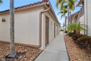 206 Newport Drive, Naples, FL 34114 - MLS#226001898