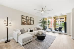 401 Bayfront Place, Naples, FL 34102 - MLS#226001978