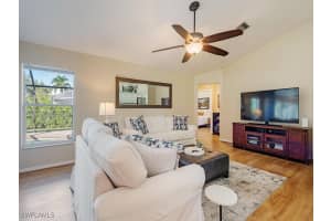 579 Raven Way, Naples, FL 34110 - MLS#226001998