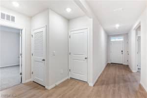 2513 25th Street, Lehigh Acres, FL 33976 - MLS#226002011