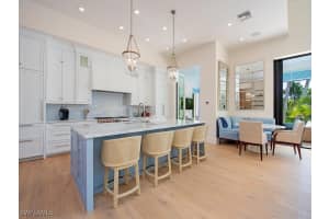 2375 Lantern Lane, Naples, FL 34102 - MLS#226002017