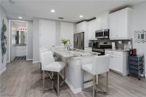 14895 EDGEWATER Circle, Naples, FL 34114 - MLS#226002042