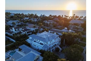 140 3rd Avenue, Naples, FL 34102 - MLS#226002046