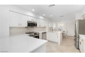 252 Via Perignon 10-3, Naples, FL 34119 - MLS#226002047