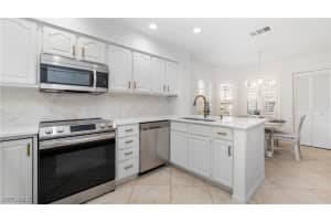 252 Via Perignon 10-3, Naples, FL 34119 - MLS#226002047