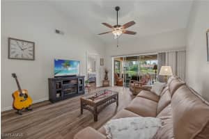 110 Tanglewood Court, Naples, FL 34113 - MLS#226002063
