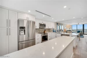 380 Seaview Court, Marco Island, FL 34145 - MLS#226002065