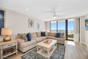 380 Seaview Court, Marco Island, FL 34145 - MLS#226002065