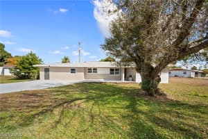 126 Texas Road, Lehigh Acres, FL 33936 - MLS#226002068