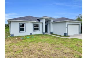 823 Hoosier Street, Lehigh Acres, FL 33974 - MLS#226002069
