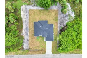 823 Hoosier Street, Lehigh Acres, FL 33974 - MLS#226002069