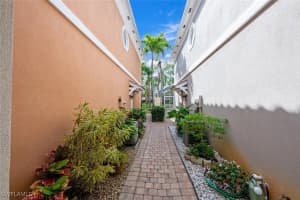 5417 Cove Circle, Naples, FL 34119 - MLS#226002071