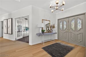 129 Edgemere Way, Naples, FL 34105 - MLS#226002082