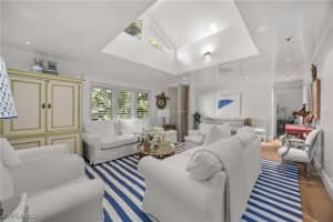 295 6th Street, Naples, FL 34102 - MLS#226002093