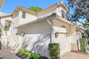 27030 Lake Harbor Court, Bonita Springs, FL 34134 - MLS#226002098