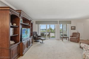 3399 Gulf Shore Boulevard, Naples, FL 34103 Sold 03/06/26