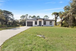 134 Bremen Avenue, Lehigh Acres, FL 33974 - MLS#226002158