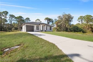 134 Bremen Avenue, Lehigh Acres, FL 33974 - MLS#226002158