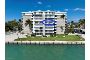 60 Pelican Street, Naples, FL 34113 - MLS#226002160