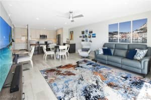 60 Pelican Street, Naples, FL 34113 - MLS#226002160