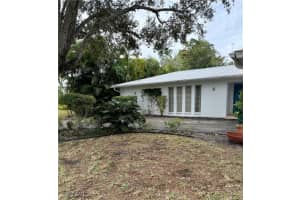 347 Burning Tree, Naples, FL 34105 - MLS#226002203