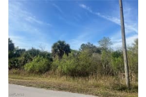 18th ST NE, Naples, FL 34120 Sold 04/30/26