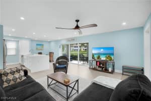 1155 Sandpiper Street, Naples, FL 34102 - MLS#226002254