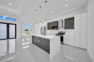 2318 30th Terrace, Cape Coral, FL 33993 - MLS#226002265