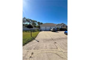 2124 Cornwallis Parkway, Cape Coral, FL 33904 - MLS#226002290