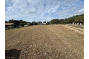 1951 Valencia Drive, North Fort Myers, FL 33917 - MLS#226002315