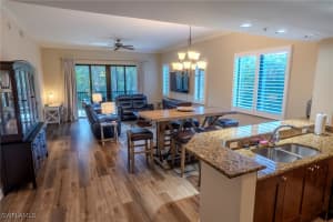 1045 Sandpiper Street, Naples, FL 34102 - MLS#226002317