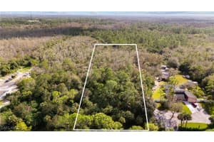 4870 30th Avenue, Naples, FL 34117 - MLS#226002327