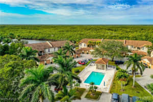 278 Newport Drive, Naples, FL 34114 - MLS#226002345