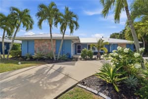 2211 Bayview Road, Punta Gorda, FL 33950 - MLS#226002351