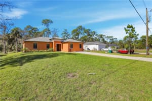 2167 Della Drive, Naples, FL 34117 - MLS#226002359