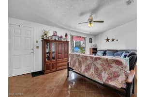 5469 27th Place, Naples, FL 34116 - MLS#226002361