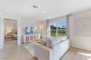 647 29th Street, Cape Coral, FL 33993 - MLS#226002414