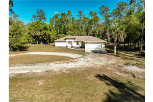 4993 18th Ave Se, Naples