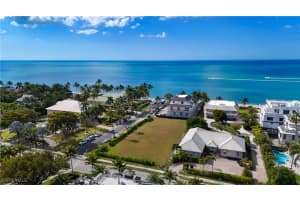 280 Gulf Shore Boulevard, Naples, FL 34102 - MLS#226002447